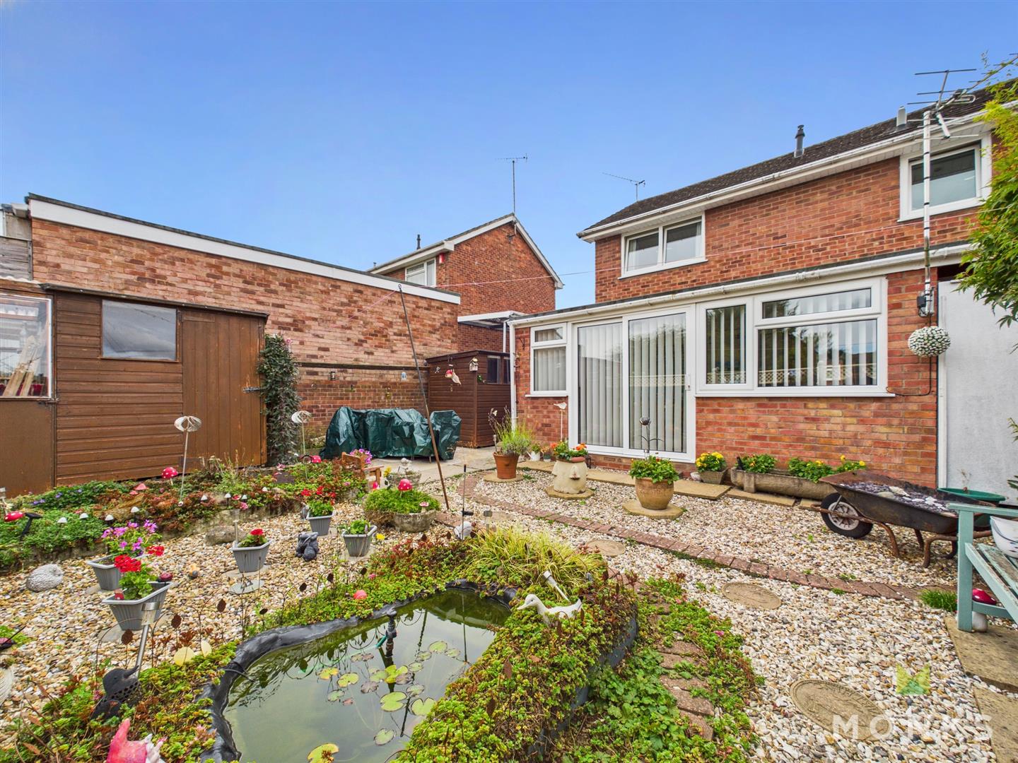 62 Whitefriars, Oswestry, SY11 2LW SSTC 62 Whitefriars, Oswestry, SY11 2LW SSTC